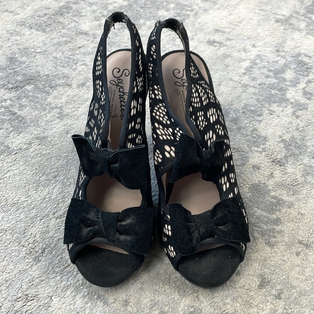 Seychelles Anthropologie Bobbin Lace Pumps Peep Toe Bow Girly Sz 8 - Picture 3 of 16